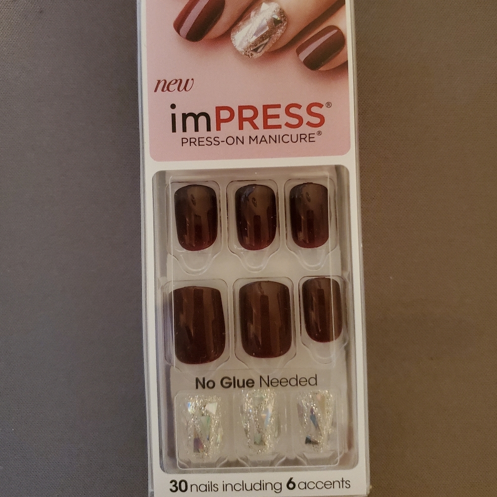 Impress manicure